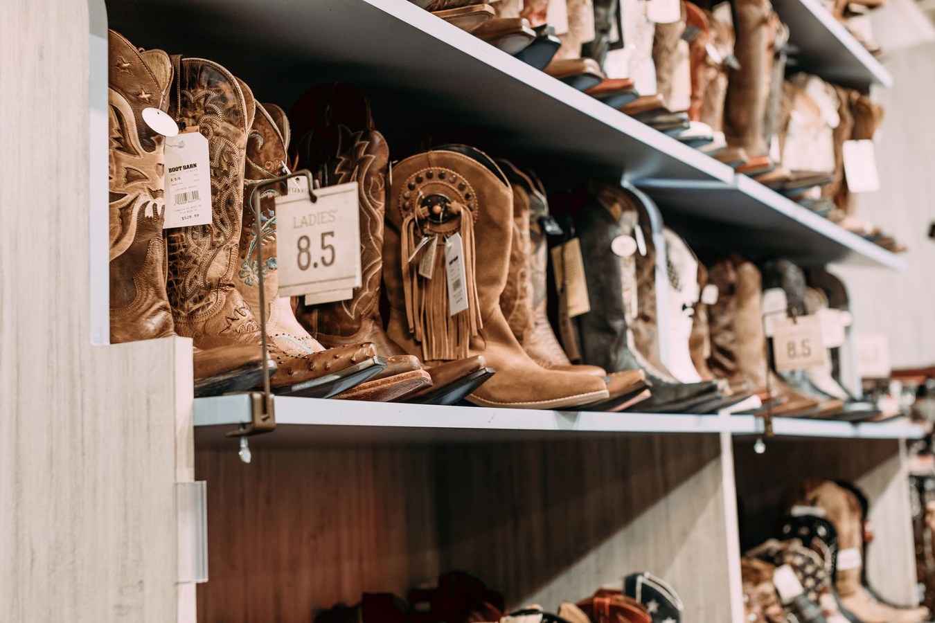 Boutique display with modular shelving showcasing seasonal inventory